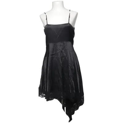 Kleid (Schwarz) von H&M Viskose