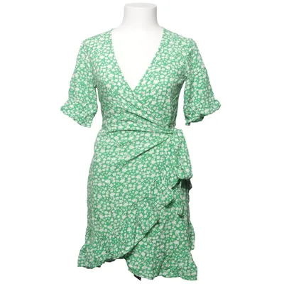 Omlottklänning (SCARLET WRAP DRESS) från Rut & Circle Viskos
