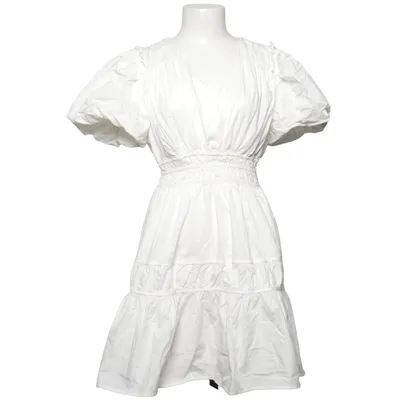 Dress (White) from Allyson Cotton
