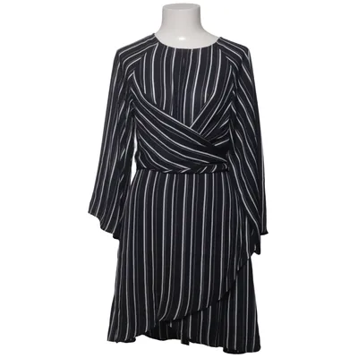 Omlottklänning (Svart, Vit) från Iconic Polyester
