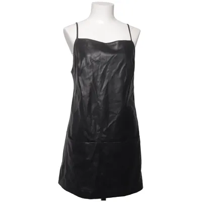 Klänning (Svart) från STAUD Polyester, Polyuretan