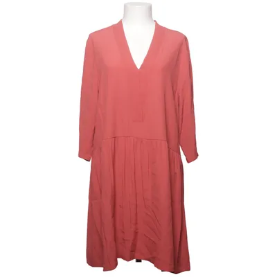 Robe (Rouge) de Basic Apparel Viscose