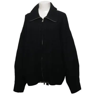 Cardigan (Noir) de Yours Acrylique