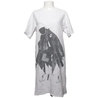 Robe (Blanc, Noir) de Won Hundred