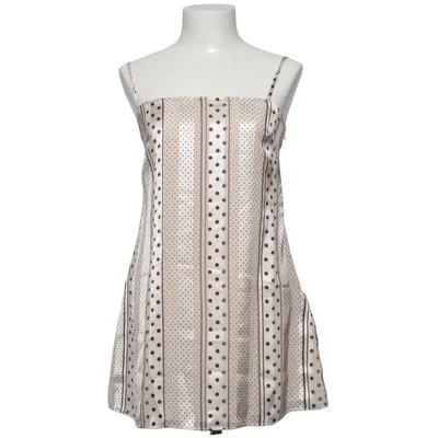 Kjole (Beige, Sort, Hvid) fra PrettyLittleThing Polyester