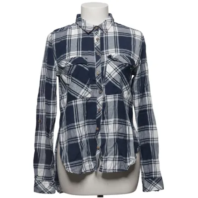 Chemise en flanelle (Bleu, Blanc) de Reserved YFL