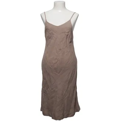 Robe (Beige) de Harry's Hardware Lin