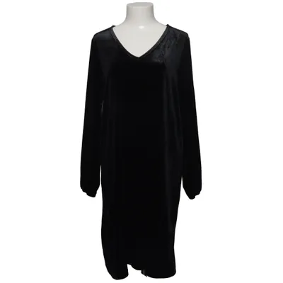 Dress (Black) from Cellbes Elastane, Recycled polyester