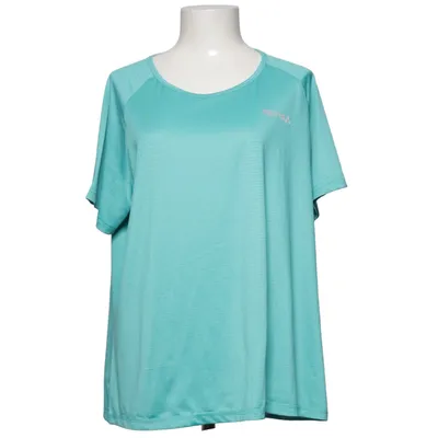 Sports top (TECH SHELL) from SPARKLE