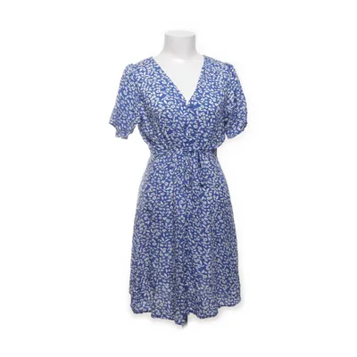 Skjortklänning (ONLEVIDA S/S SHORT DRESS WVN NOOS) från ONLY Viskos