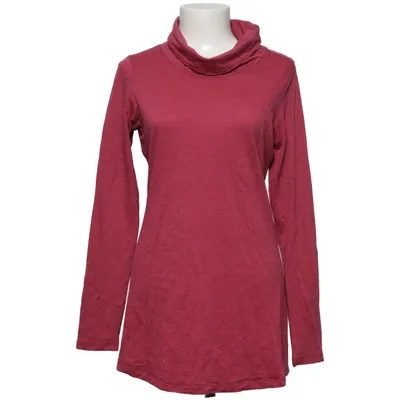 Turtleneck (Purple) from Lolë Merino wool