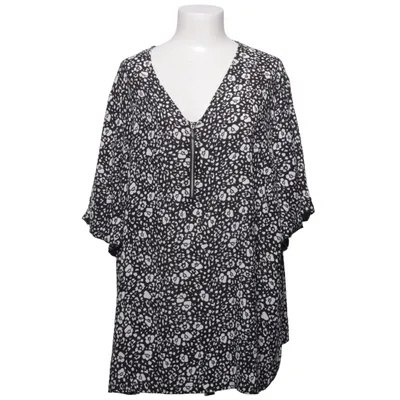 Top (Black, White) from Capsule Polyester