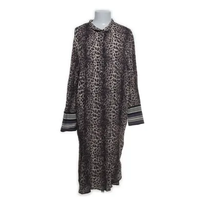 Skjortklänning (Brun, Svart, Vit) från M Wiesneck Viskos