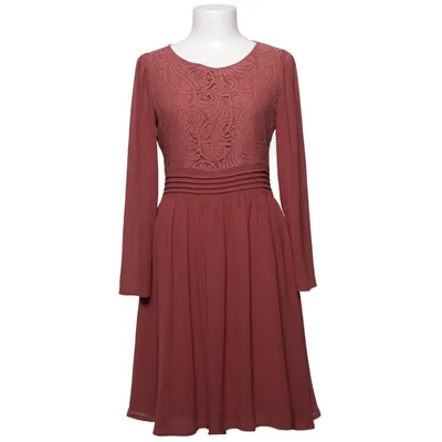 Robe (Rouge) de Mint & Berry Coton, Polyamide, Polyester