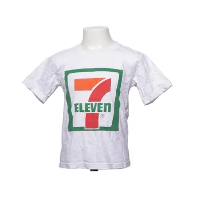 T-shirt (Vit) från 7 eleven Bomull