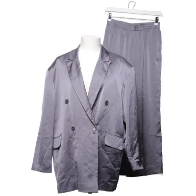 Costume (Gris) de Junkyard Polyester