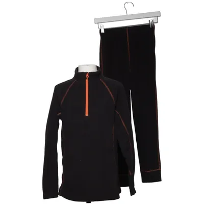 Underställ (Svart) från High Mountain Polyester