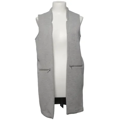 Gilet (Grijs) van Noisy May
