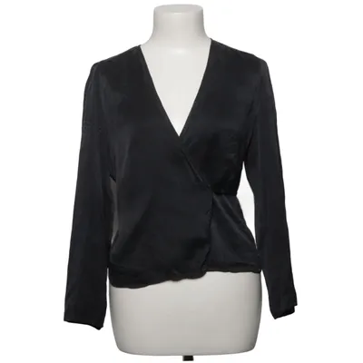 Wrap blouse (Black) from Réalisation Silk