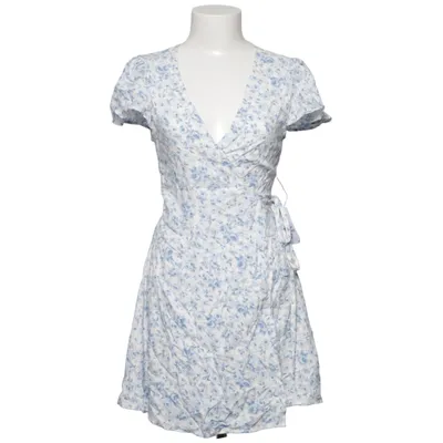 Omlottklänning (Blå, Vit) från Miss Selfridge Viskos