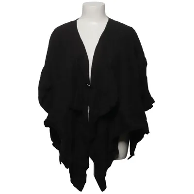 Poncho (Black) from Completo