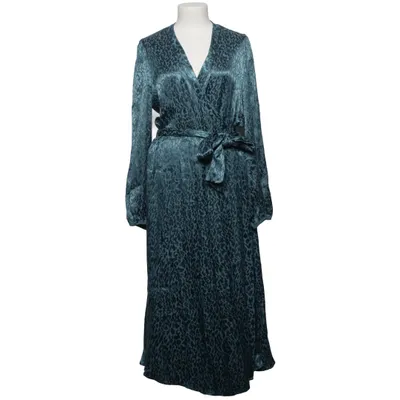 Omlottklänning (Blå) från Lolaliza Polyester