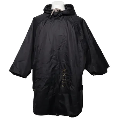 Regnponcho (Svart) från STENK