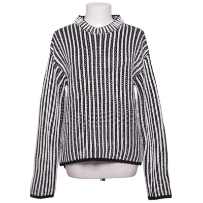 Sweater (Black, White) from Endless Rose Acrylic