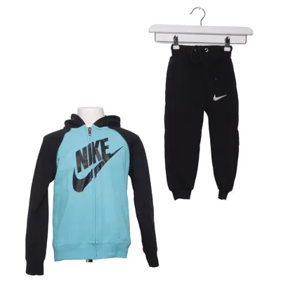 Mjukisset (Svart, Blå) från Nike