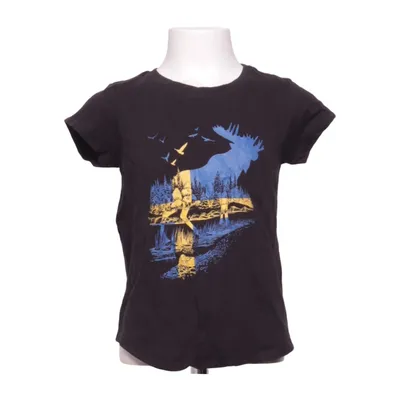 T-shirt (Black, Multicolored) from District Cotton