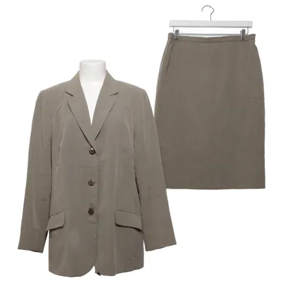 Dräkt (Beige) från Almia Polyester