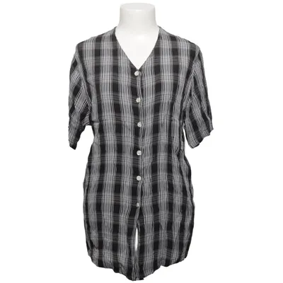 Short sleeve shirt (Black, White) from Daniels Viscose