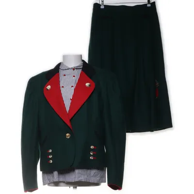 Vêtement traditionnel (Vert, Rouge) de Julius Lang Coton