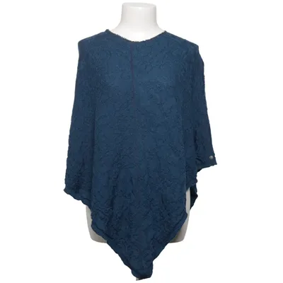 Poncho (Blue) from Mariedal Design Wool