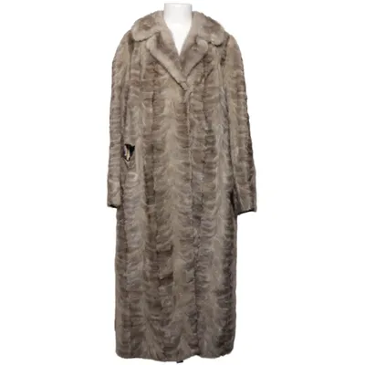 Fur coat (Gray)