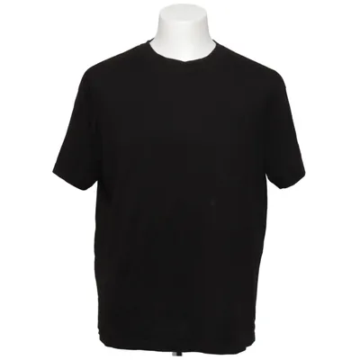 T-shirt (Black) from Weard
