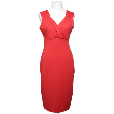Robe longue (Rouge) de Makiyo