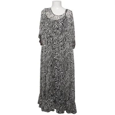 Klänning (Svart, Vit) från Cream Polyester, Viskos