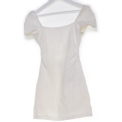 Klänning (Vit) från Zara Linne, Polyester