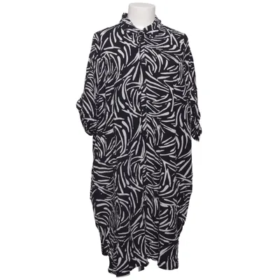 Skjortklänning (Svart, Vit) från Zhenzi