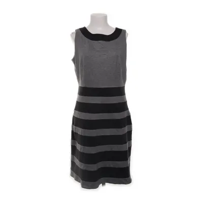 Klänning (Grå, Flerfärgad) från Sandro Ferrone