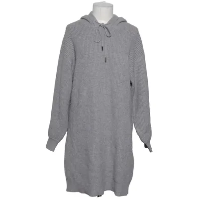 Huvtröja (Grå) från About You Polyamid, Polyester