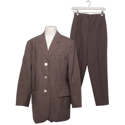Costume (Marron) de Avance Creation Laine