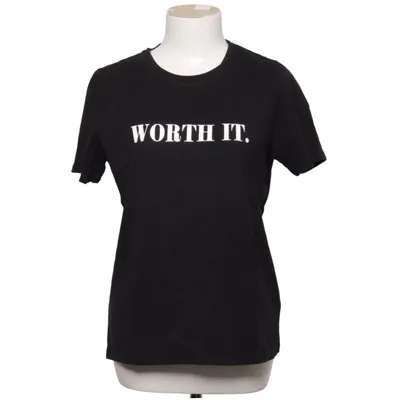 T-shirt (Worth It Tee) fra Pamela x NA-KD Bomuld