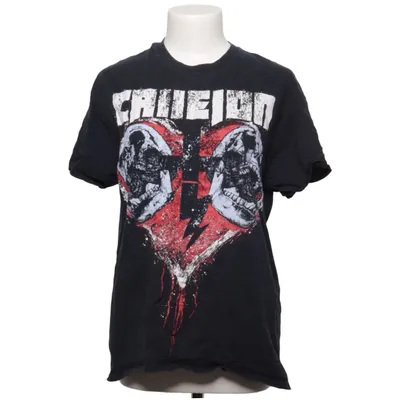 T-shirt (Black, Red, White) from Gildan Cotton