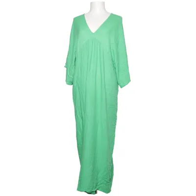 Maxi dress (Green) from Kapalua Viscose