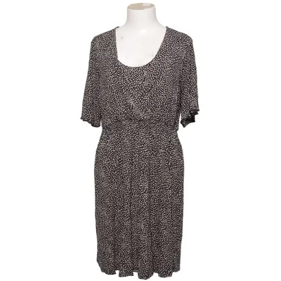 Mammaklänning (Svart, Vit, Flerfärgad) från H&M Mama Viskos