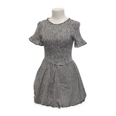 Klänning (Svart, Vit) från Reserved Elastan, Polyester