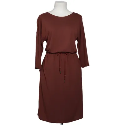 Jurk (Aralia) van Recolution Viscose
