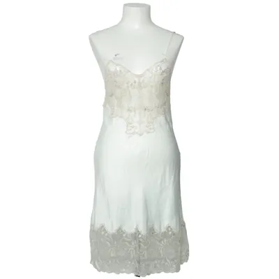 Déshabillé (Blanc, Beige) de Christian Dior